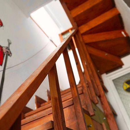 Divina Hostel Tiran Dış mekan fotoğraf