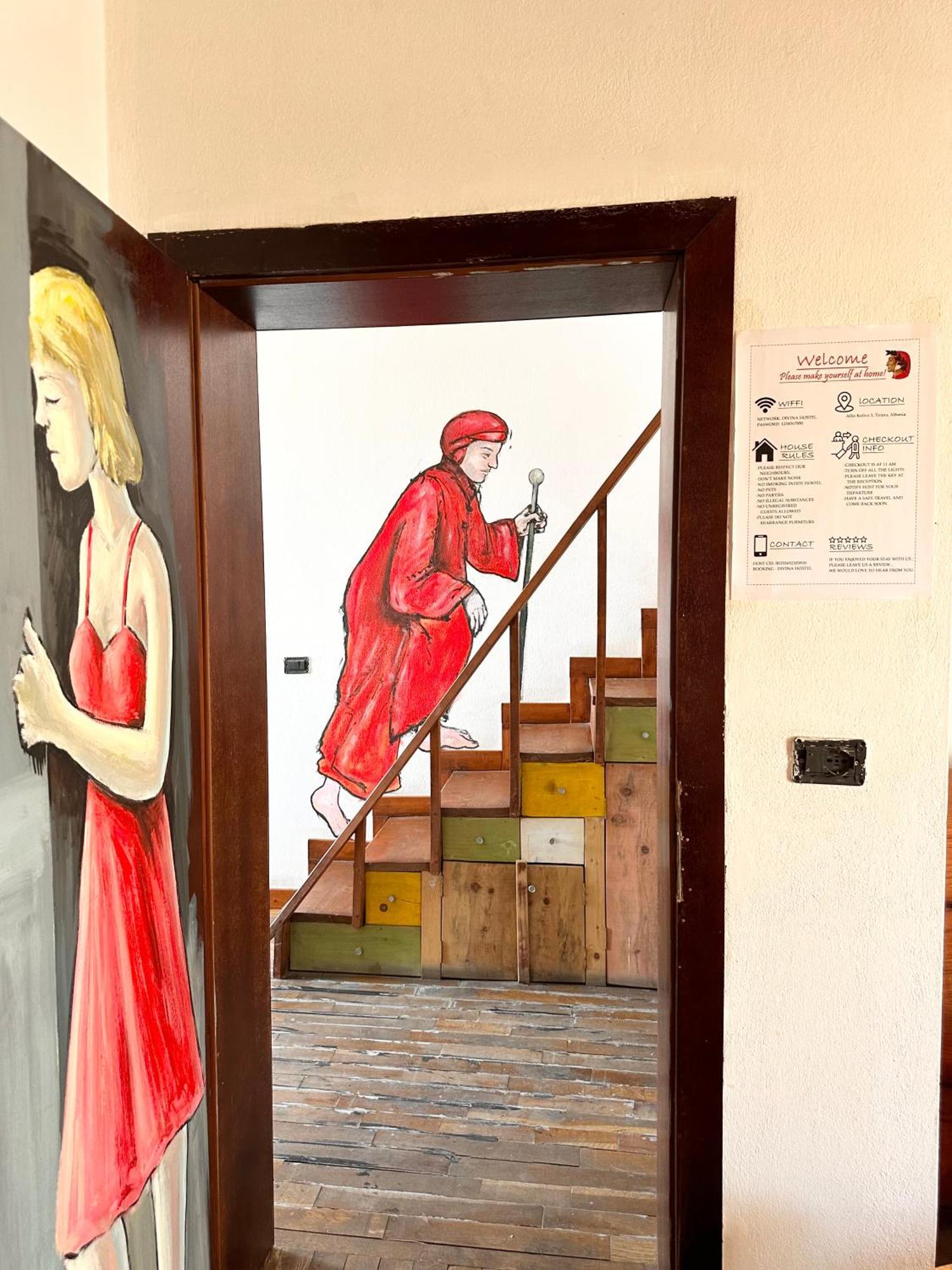 Divina Hostel Tiran Dış mekan fotoğraf